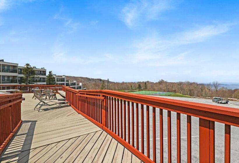 فندق 301 Pinnacle Inn Rd 1214 By Carolina Stays