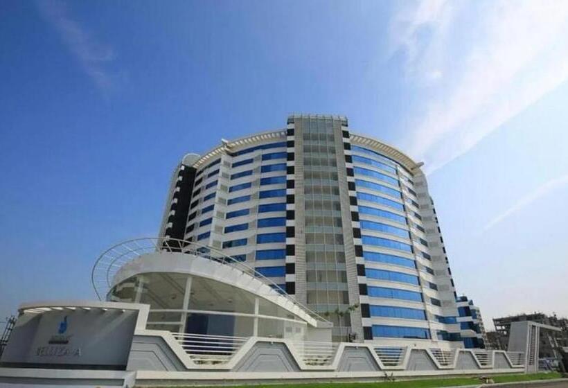 酒店 4 Star Appartment Rajhans Belliza