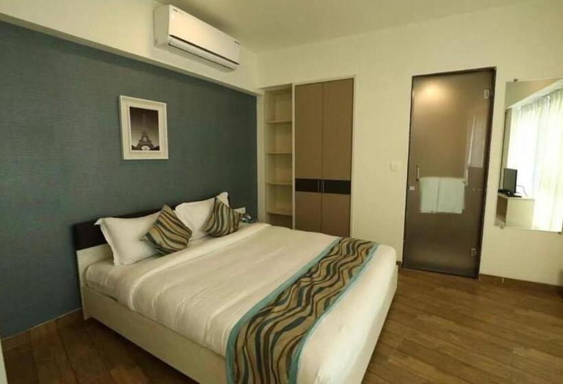 酒店 4 Star Appartment Rajhans Belliza