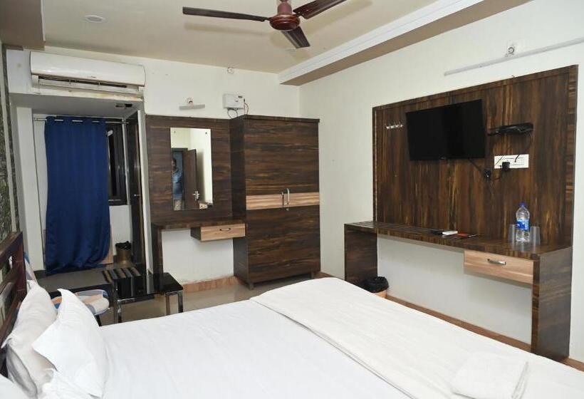 בית מלון כפרי Acy Apsara