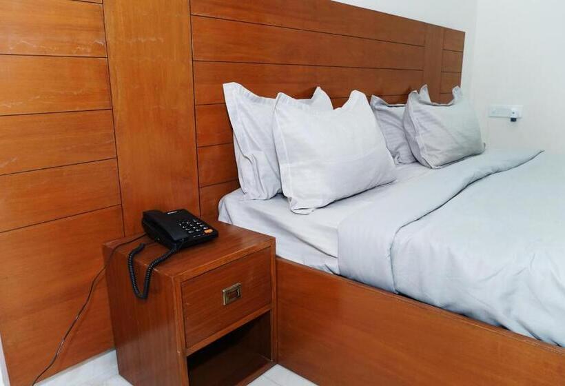 Отель Casa Resindence