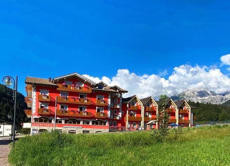فندق Continental