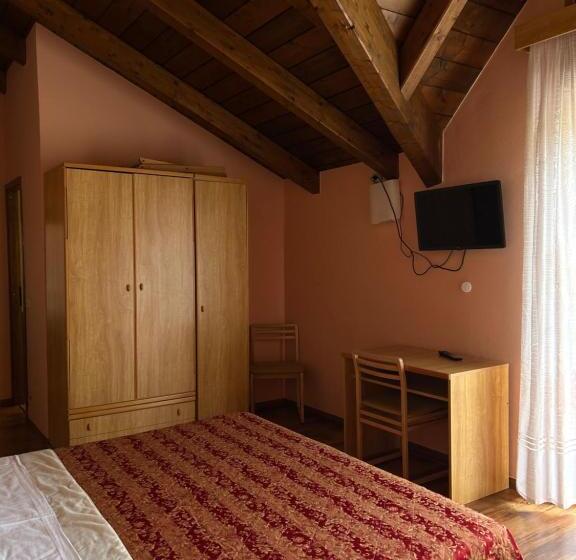 فندق Continental