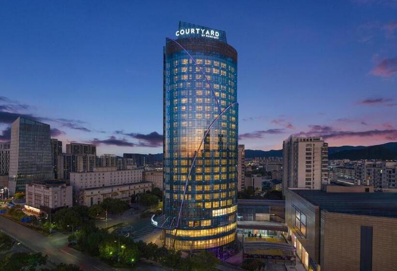 Отель Courtyard By Marriott Anji