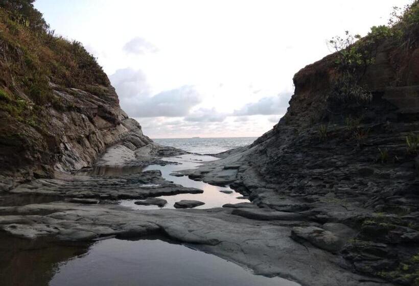 מלון כמוסות Eco Hospedaje Ata Ladrilleros