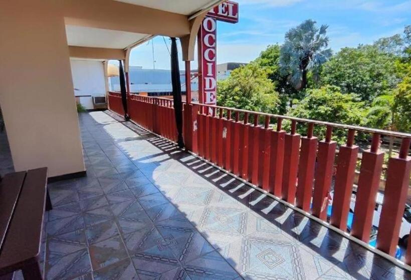 ホテル Era Occidental Sa David