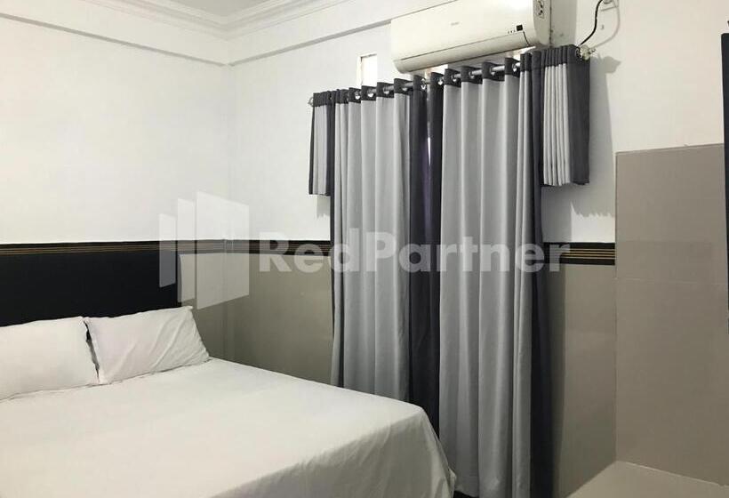 فندق Gamary Redpartner Sidorejo