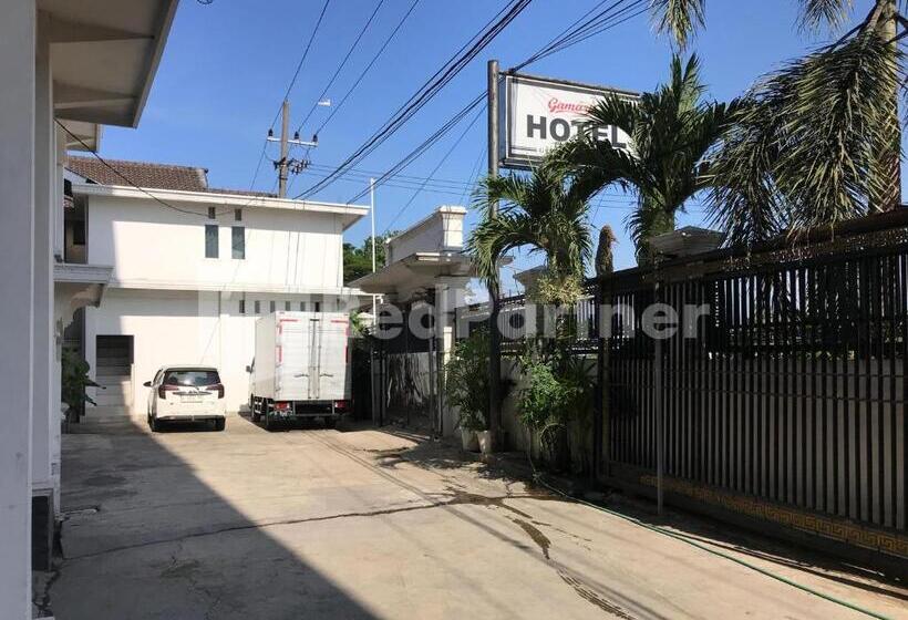 فندق Gamary Redpartner Sidorejo