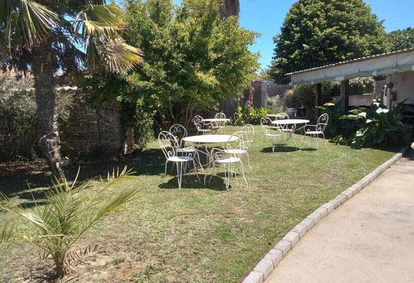 酒店 Hôtel Bar Restaurant La Marie Galante