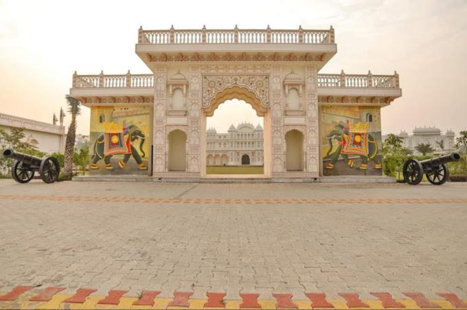 ホテル Kairvi Fort Resort