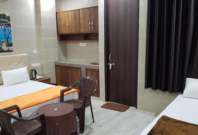 فندق Krishna Dreams