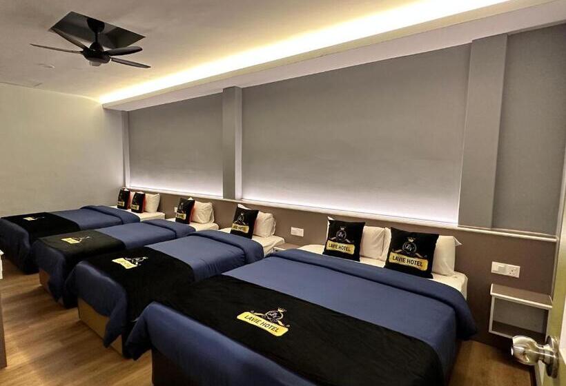 בית מלון כפרי Lavie At Centrum