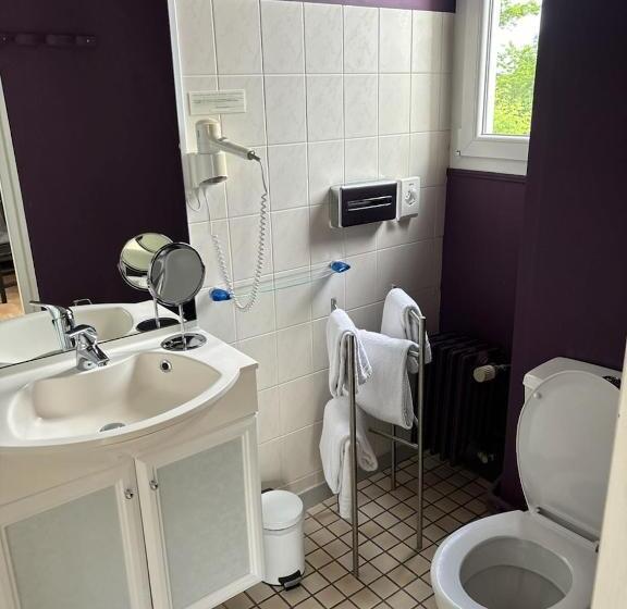 فندق Logis Hôtel & Restaurant Le Parcey