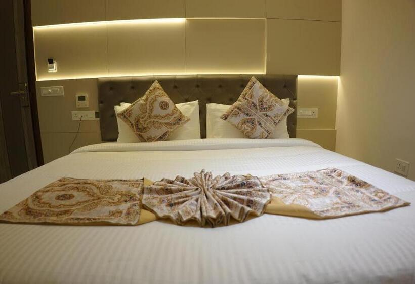 ホテル Moon Inn Just 2 Min Walk From Golden Temple & Jallianwala Bagh