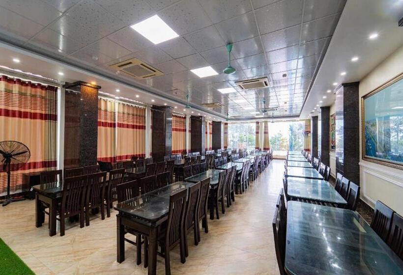 هتل Khách Sạn Nhân đức Sầm Sơn