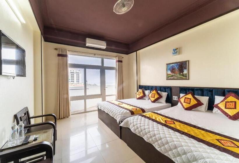 هتل Khách Sạn Nhân đức Sầm Sơn