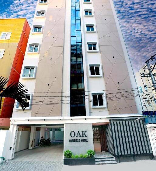 בית מלון כפרי Oak Business