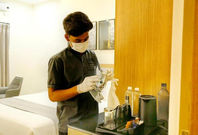 בית מלון כפרי Oak Business