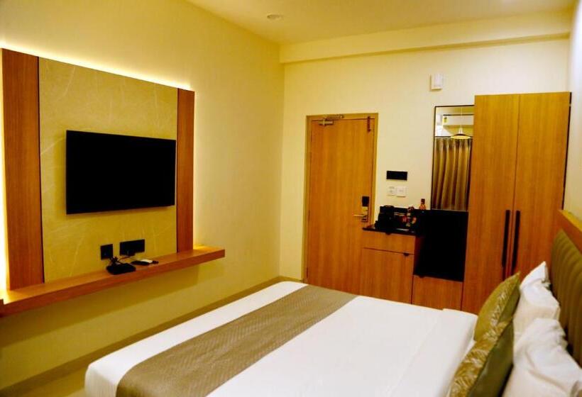 בית מלון כפרי Oak Business