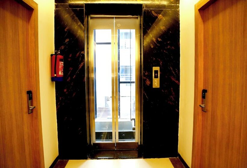 בית מלון כפרי Oak Business