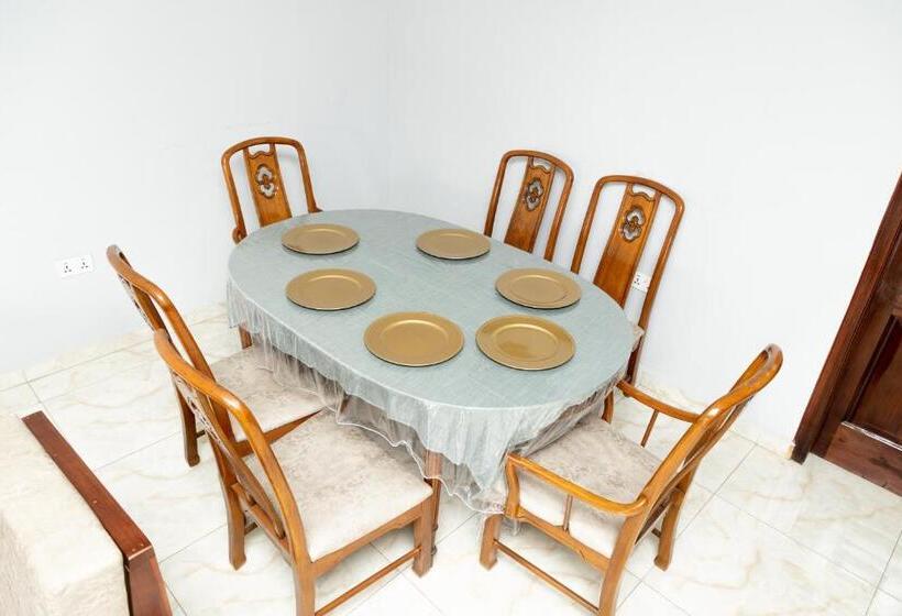 هتل Ohemaa Akyaa Exclusive Homes