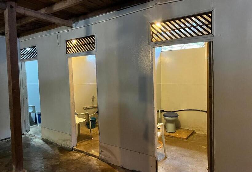 בית מלון כפרי Ohlala Rooms