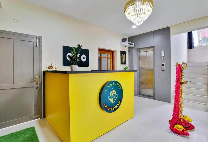 Отель Super Collection O Lefort Luxe By Poptavern