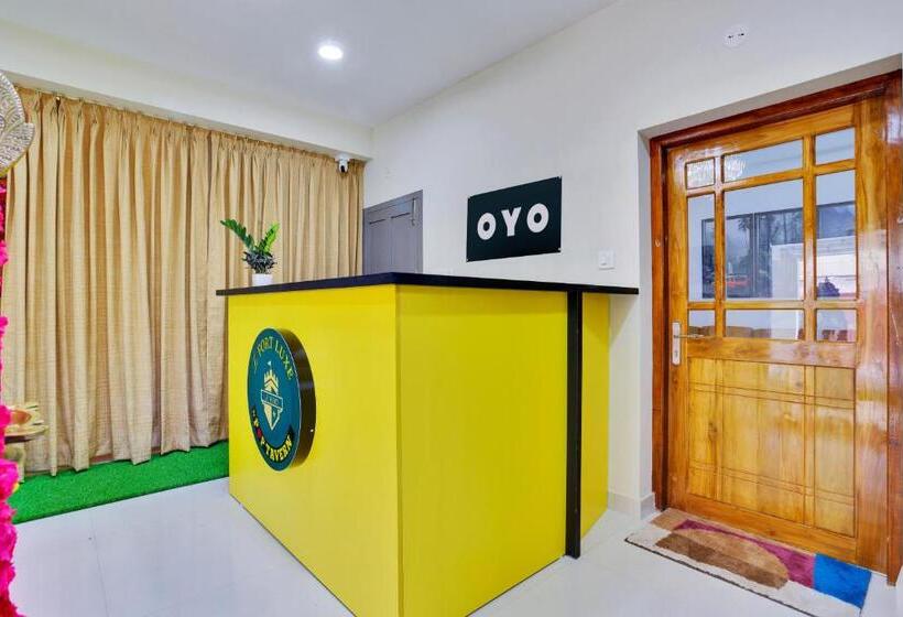 Отель Super Collection O Lefort Luxe By Poptavern