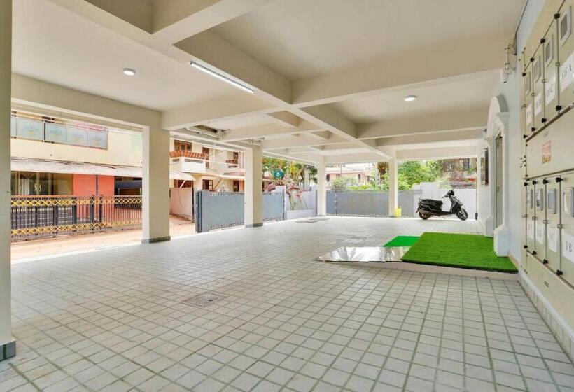 Отель Super Collection O Lefort Luxe By Poptavern