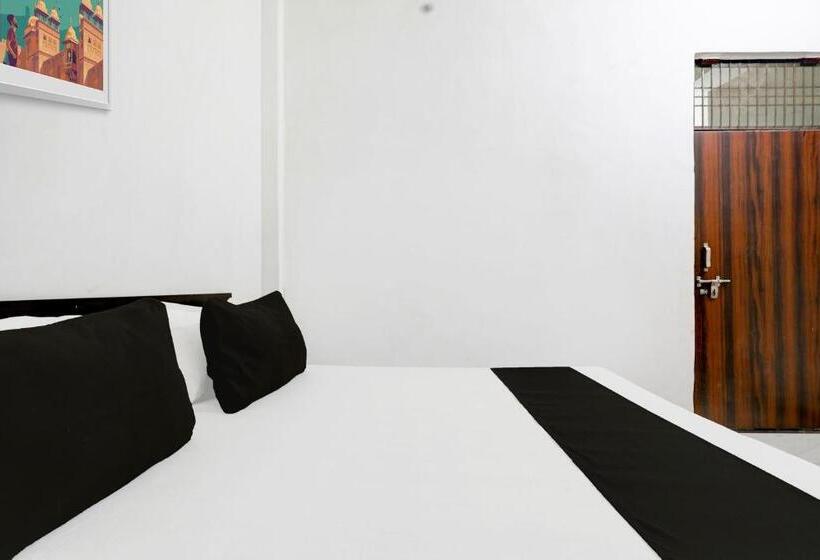 호텔 Oyo Muchhad 75