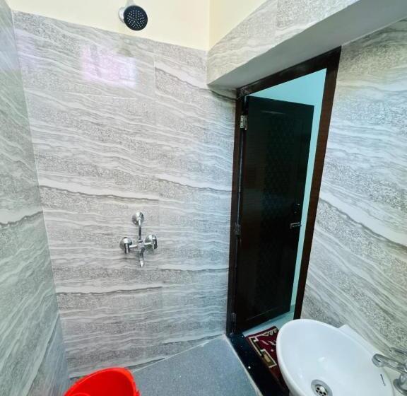 فندق Padmakar Kashi