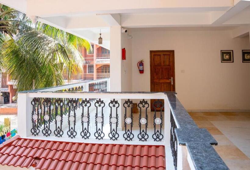 酒店 Pednekar Plaza Inn