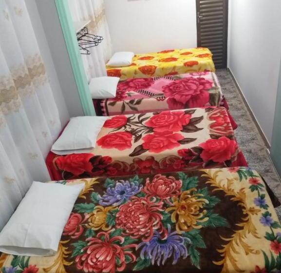 ホテル Pousada Yama