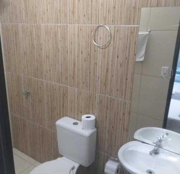 ホテル Pousada Yama