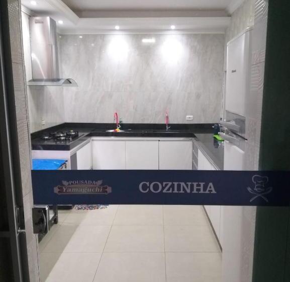 ホテル Pousada Yama