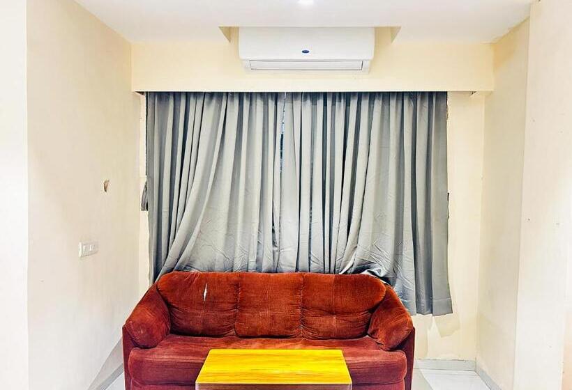 Hotel Ruby Loadging & Boarding