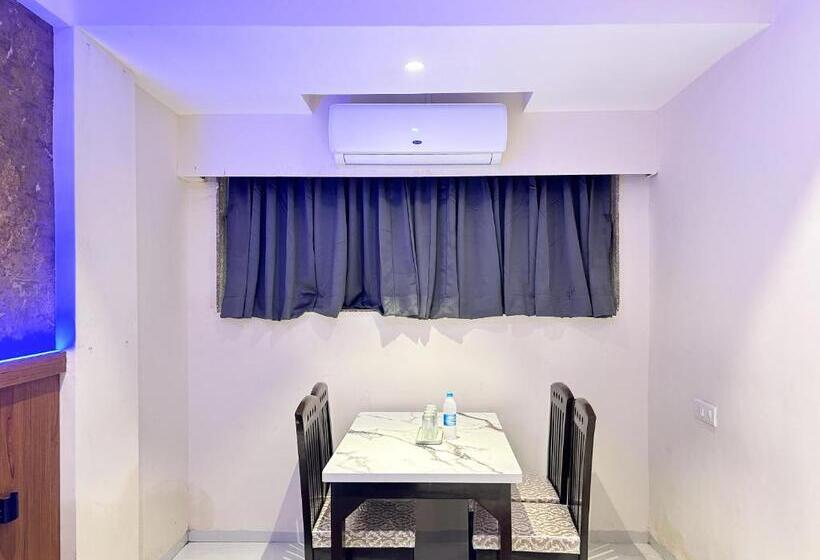 Hotel Ruby Loadging & Boarding