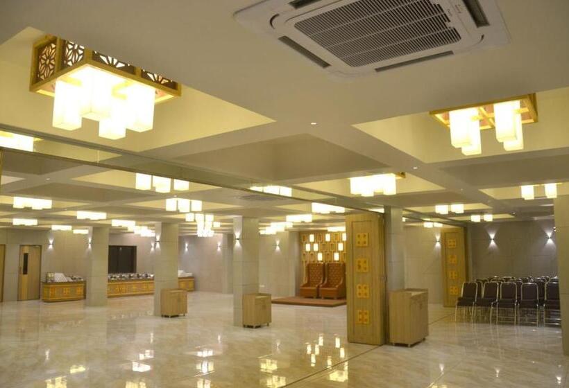 בית מלון כפרי Sahyog