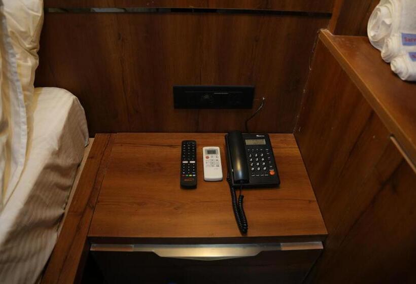 בית מלון כפרי Sarvam Residency