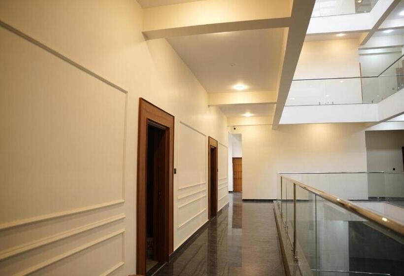 בית מלון כפרי Sarvam Residency