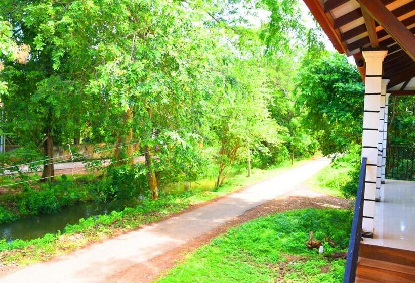 ホテル Sasanda Villa And Yala Safari Place