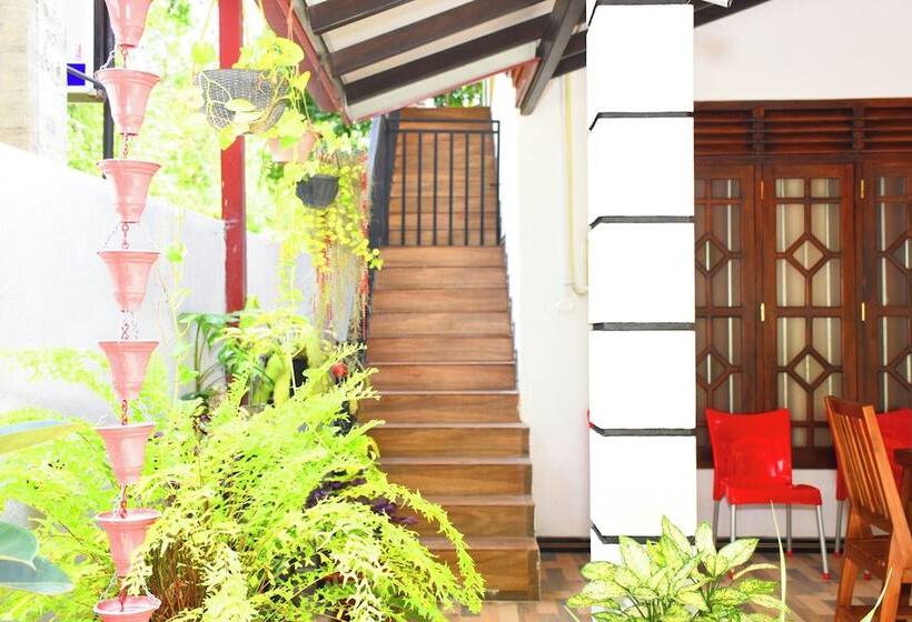 ホテル Sasanda Villa And Yala Safari Place