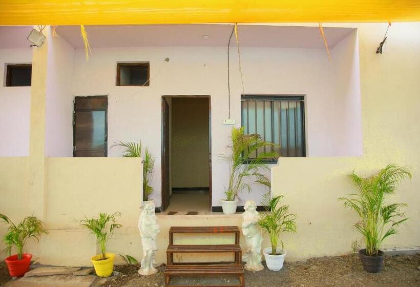 בית מלון כפרי Shri Shyam Palace