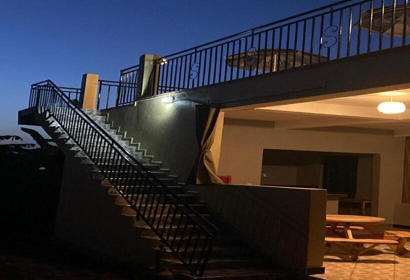 هتل Stevalyn S Ridge View Lodge