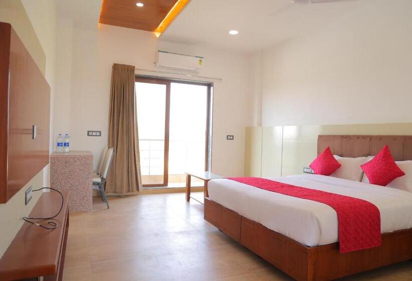 فندق Sumergarh Resorts