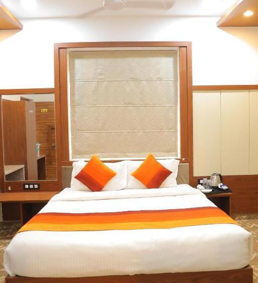 فندق Sumergarh Resorts