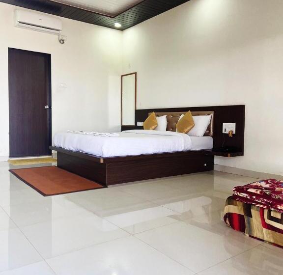 فندق The Countryside Forest Resort Avkali Mahabaleshwar