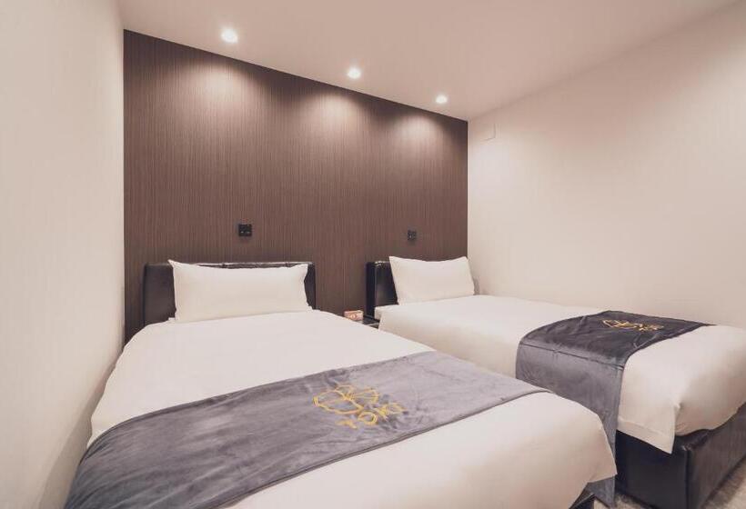 هتل The Toki Fujikawaguchiko