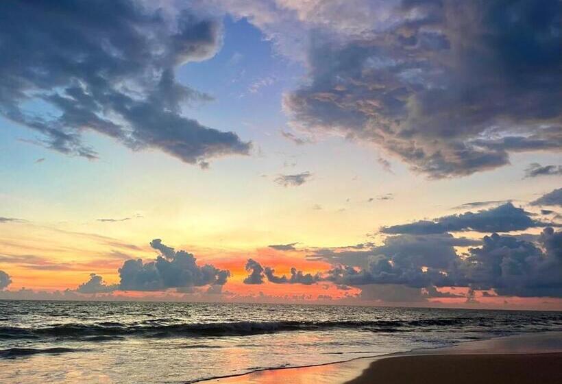 호텔 Turtle Paradise Resort