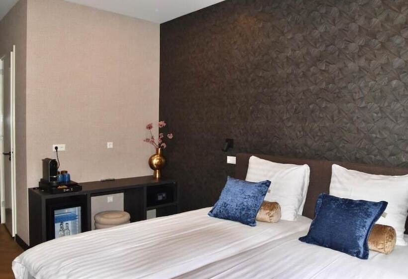 فندق Twenty Three Amsterdam Airport